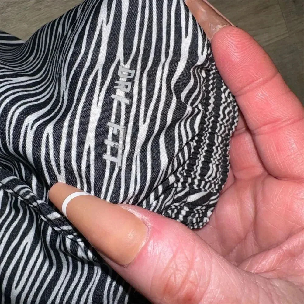 - Nike Zebra Dri-FIT Women's Running Shorts Black Size S Lightweight - Picture 10 of 10